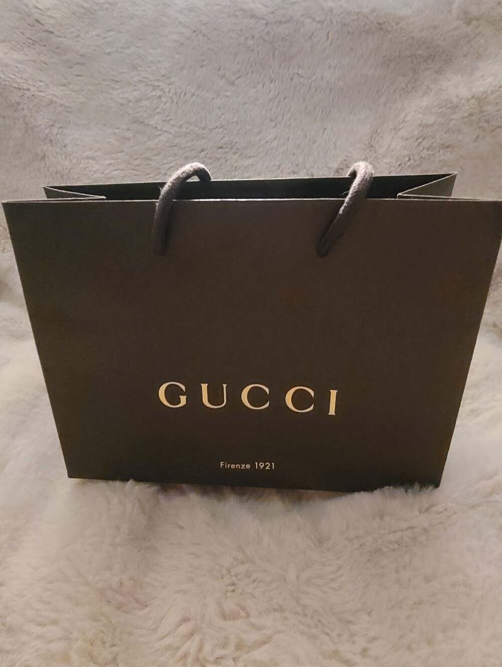 Gucci Paper Gift Bag